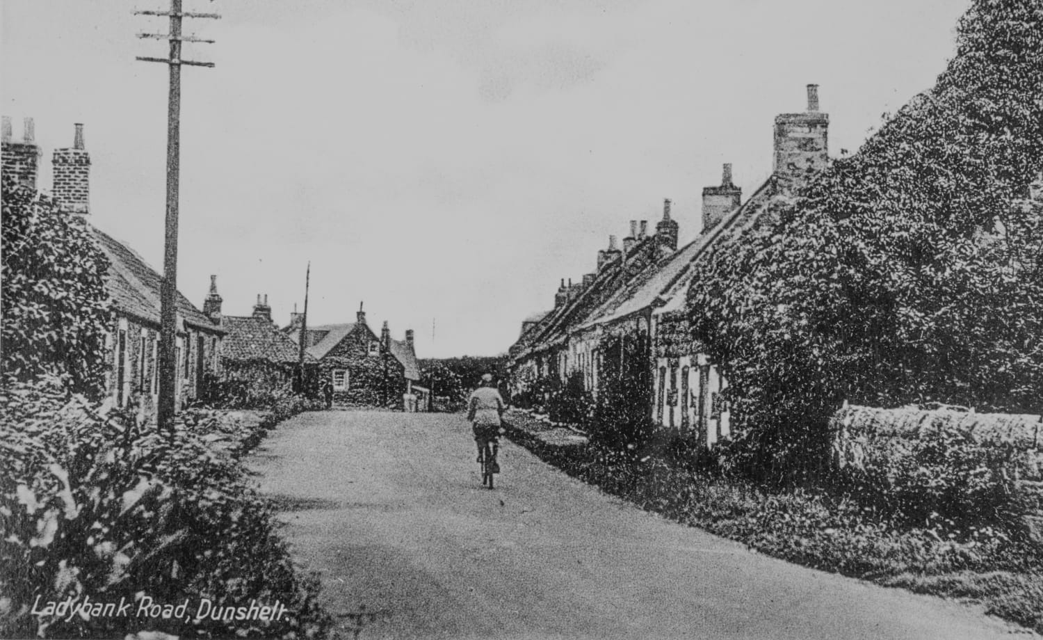Ladybank Road Looking West